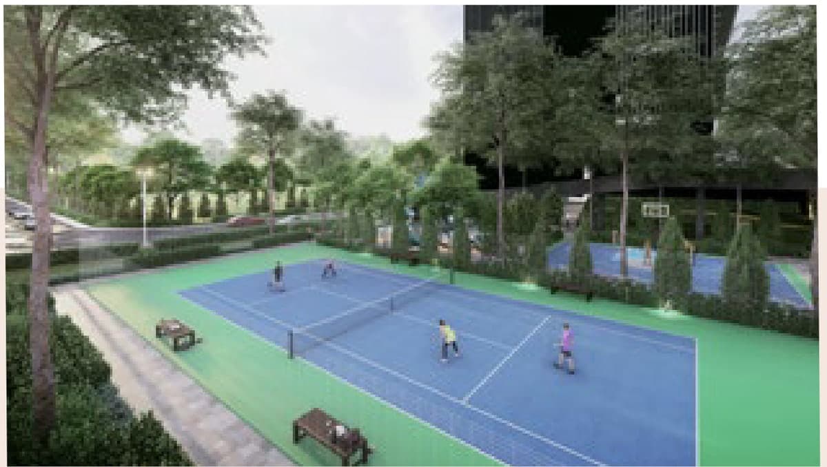 The tennis court on the LG5 deck