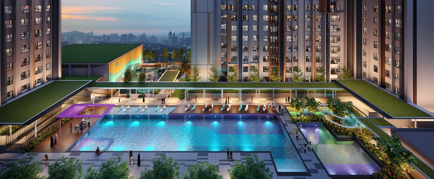 The Vividz Pool running the length of the Level 8 deck, with the tanning beds and planting on either side